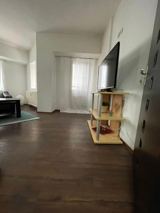 Апартаменты Apartament Old Center Bucuresti Экстерьер фото